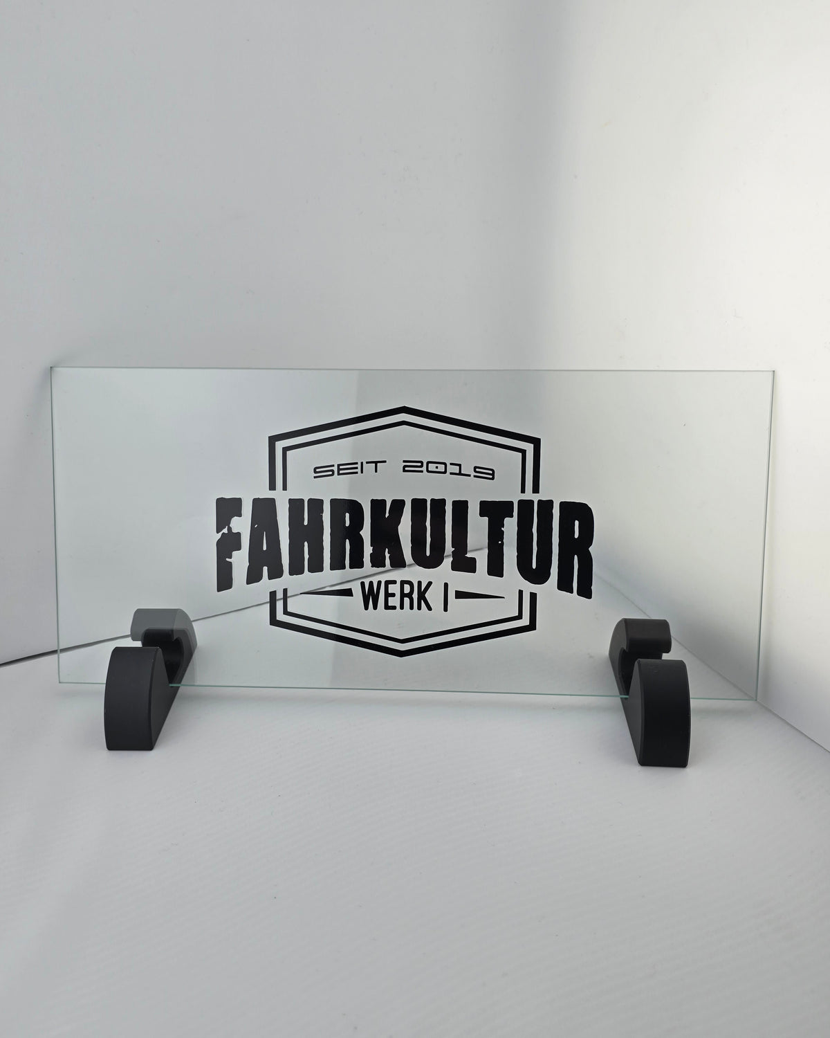 Front.- und Seitenscheibenaufkleber "LOGO" 400mm x 270mm